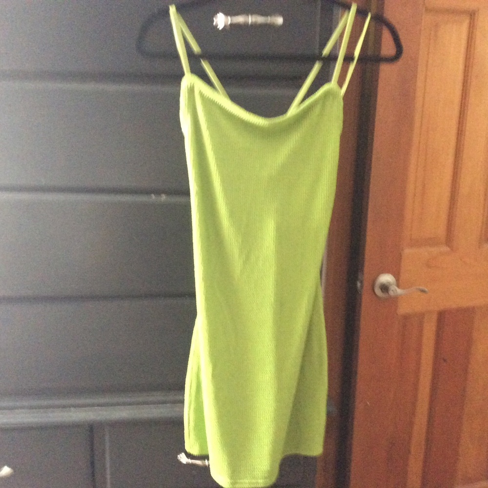 Urban outfitters, lime green, sizes L new with tags